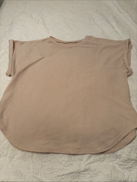 SHEIN Tops - SHEIN Short Sleeve Ribbed Tee in Light Beige